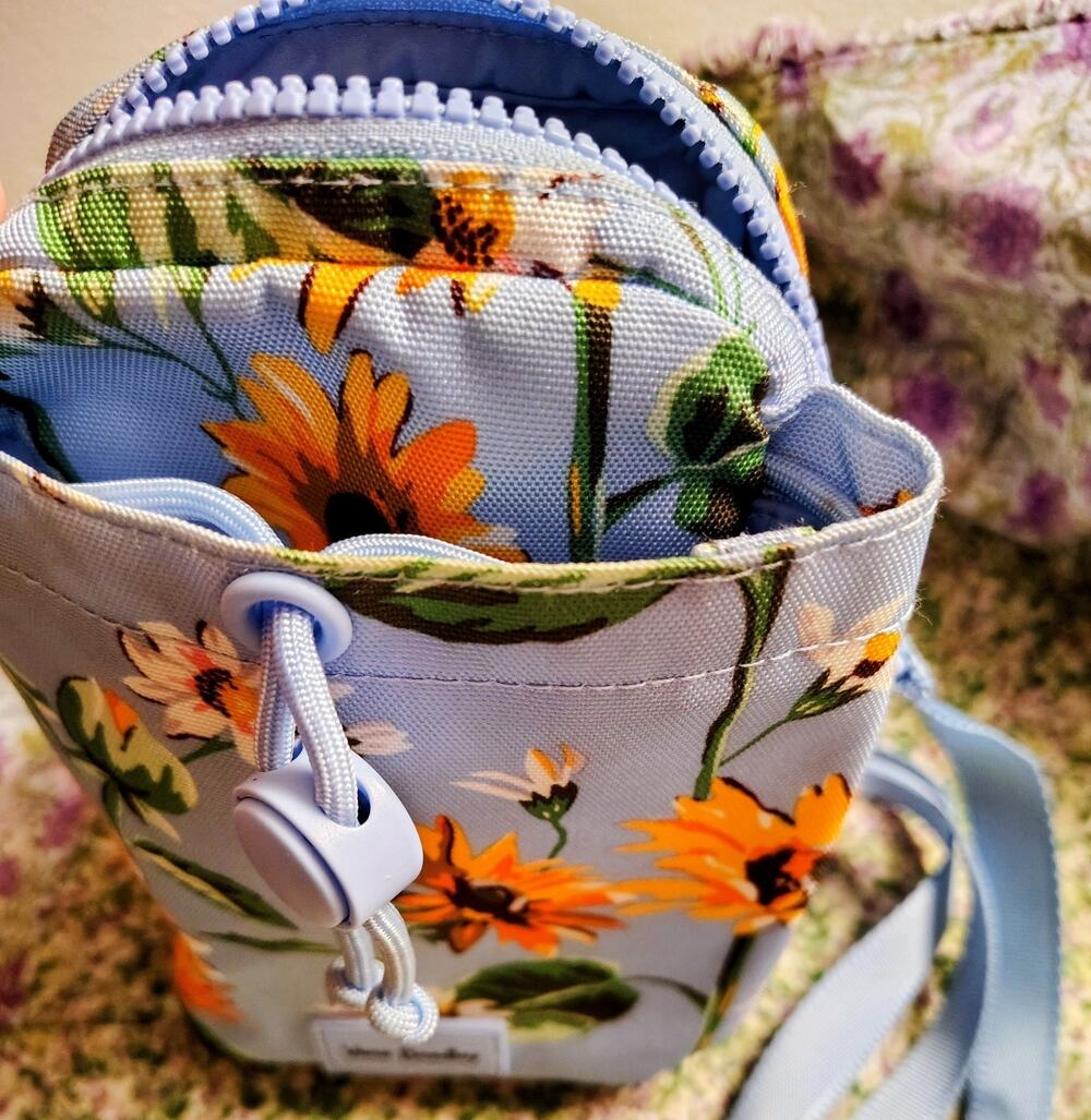 NWOT Vera Bradley Sunflower Sky Deluxe Water Bottle Crossbody Bag $45